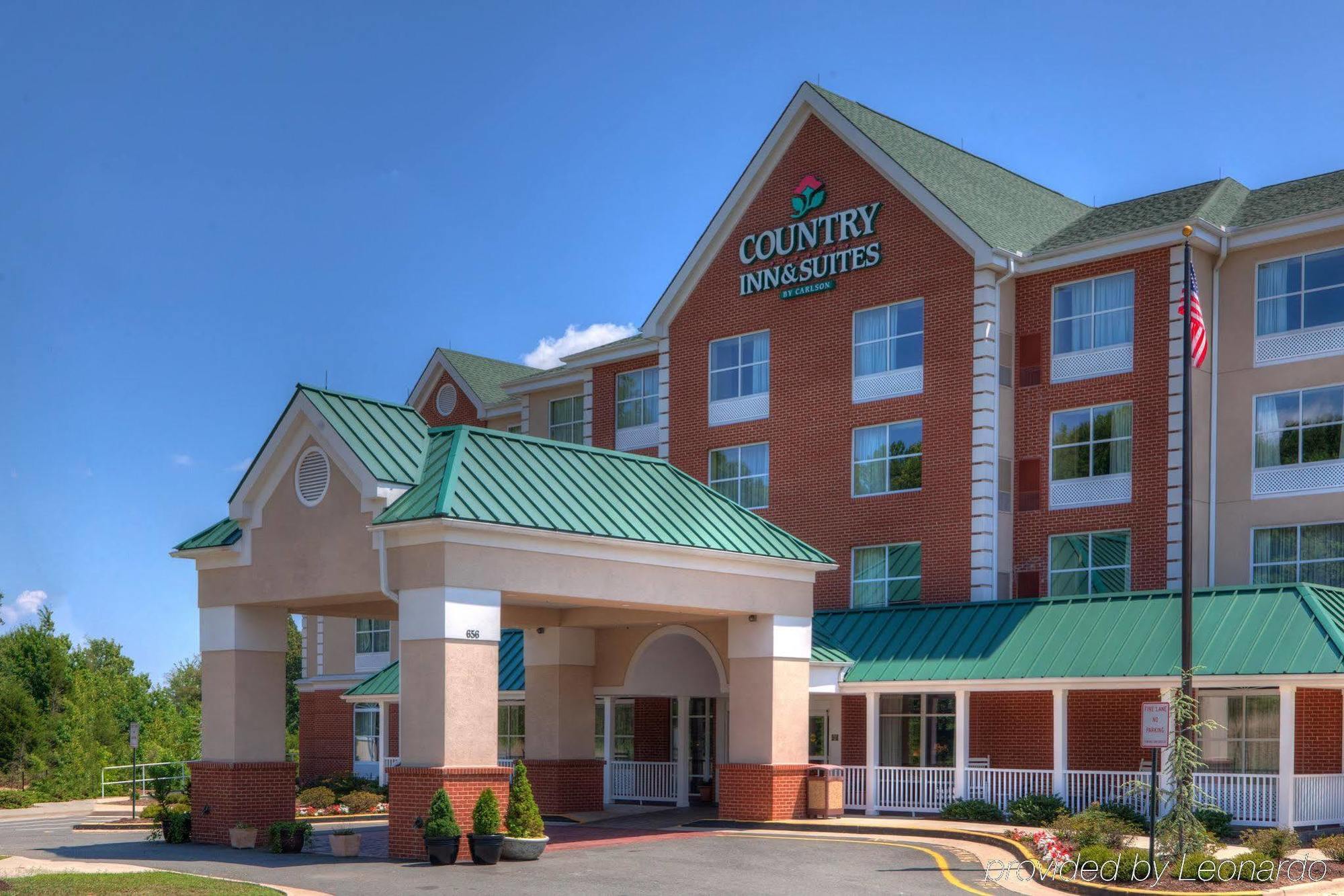 Country & By Radisson, Fredericksburg, Va Hotel 3*