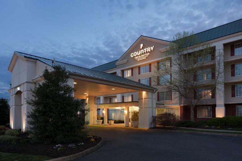 Country & By Radisson, Fredericksburg, Va 3* Fredericksburg
